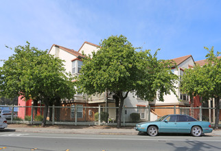 CHURCH LANE APARTMENTS in San Pablo, CA - Building Photo - Building Photo