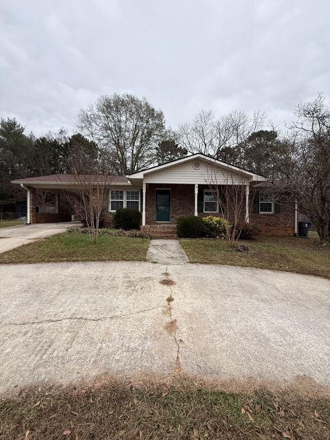 property at 711 Kay St