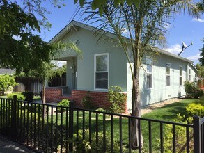 144-148 S 33rd St in San Jose, CA - Foto de edificio - Building Photo