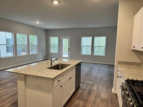 210 Barnwood Ln in Summerville, SC - Building Photo - Building Photo