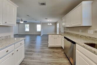 7203 Towering Pine Ln in Richmond, TX - Building Photo - Building Photo