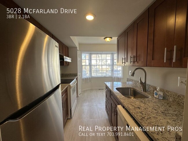 5028 McFarland Dr in Fairfax, VA - Building Photo - Building Photo