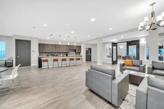 Villas at Echo East in San Antonio, TX - Foto de edificio - Building Photo