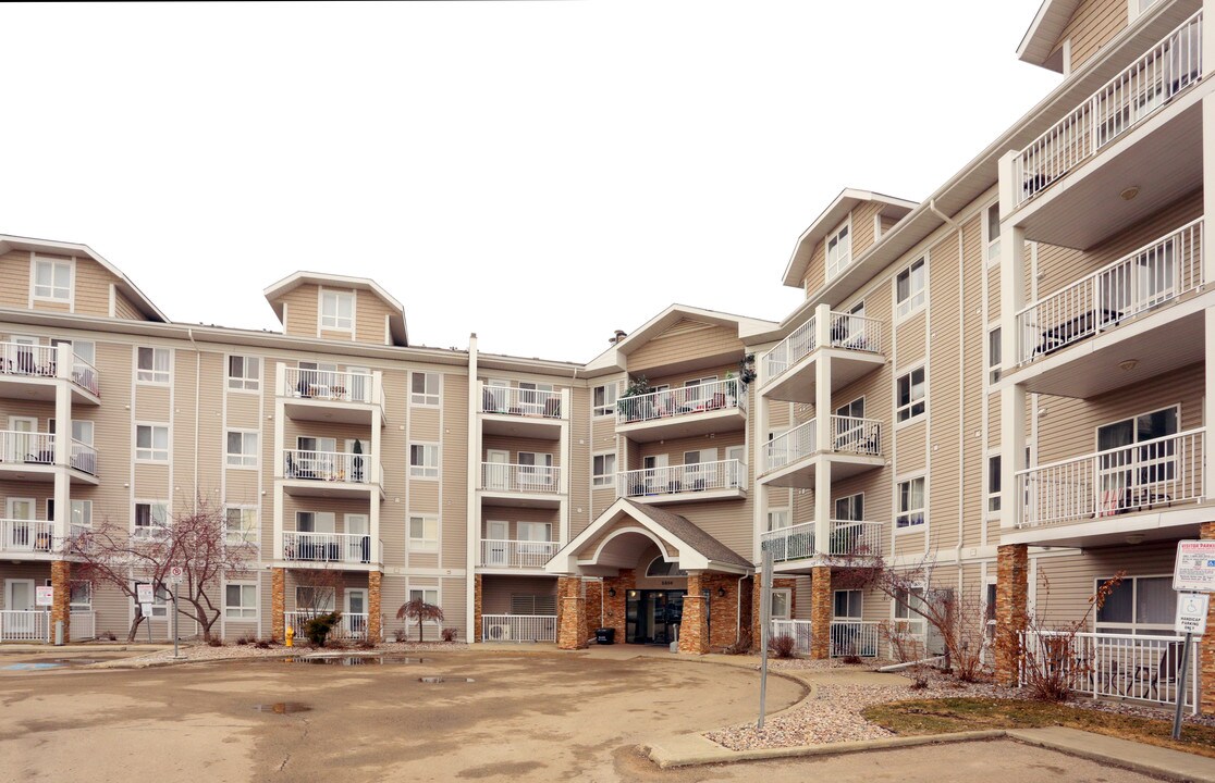 Park Place Hamptons in Edmonton, AB - Building Photo