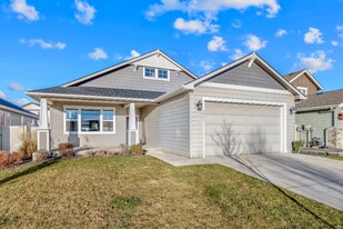 3041 W Pascal Dr in Coeur d'Alene, ID - Building Photo