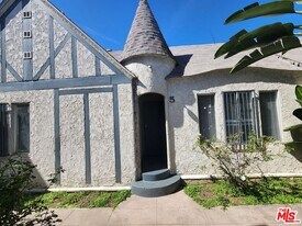 534 W 47th St in Los Angeles, CA - Building Photo