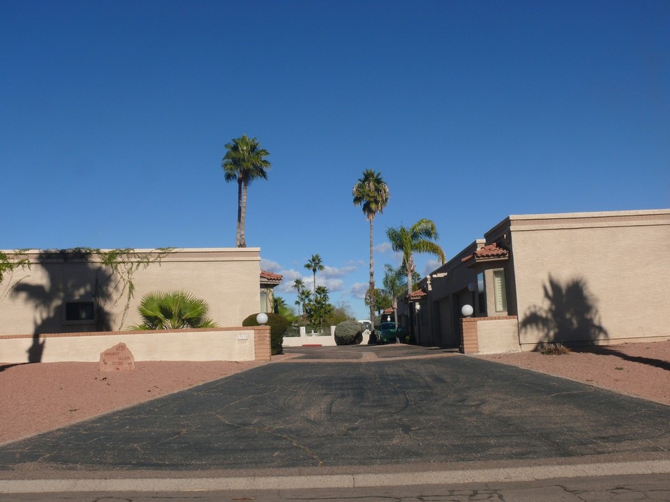 Amhurst Village in Fountain Hills, AZ - Building Photo