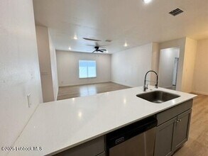 5719 Kemper St in Lubbock, TX - Building Photo - Building Photo