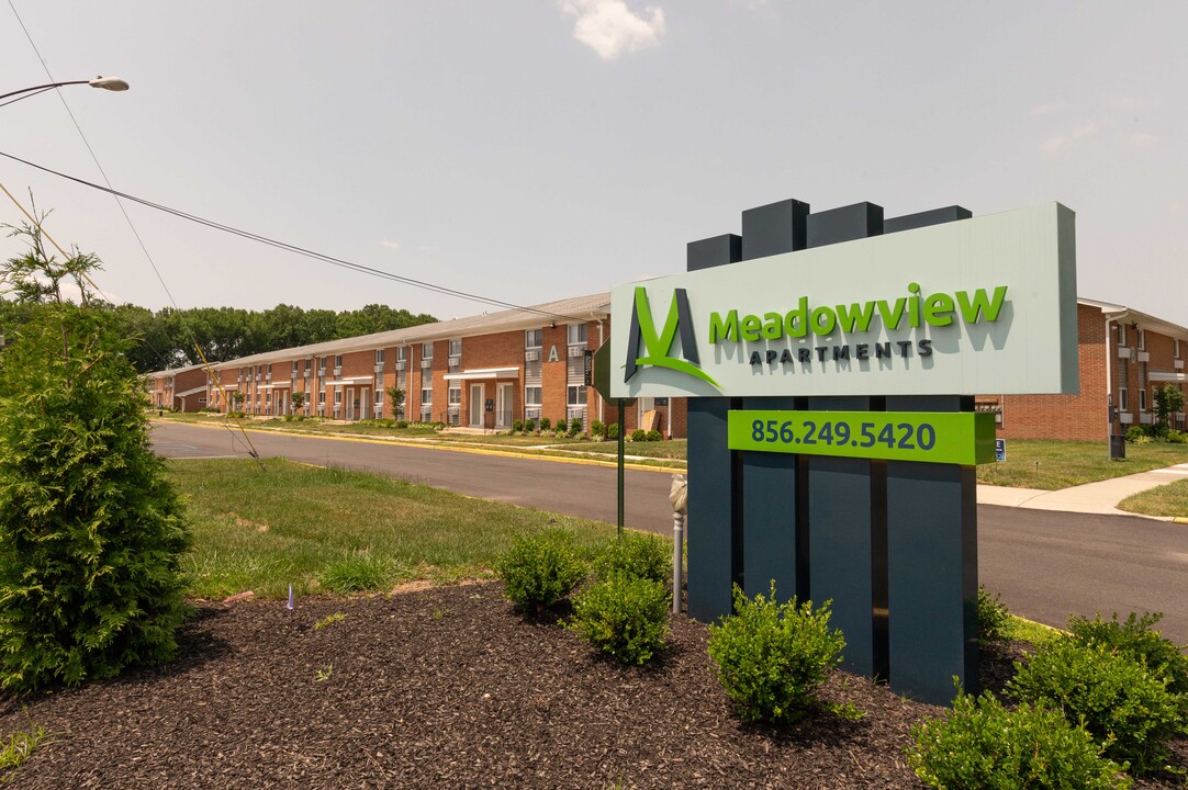 Meadowview Apartments in Pennsville, NJ - Building Photo