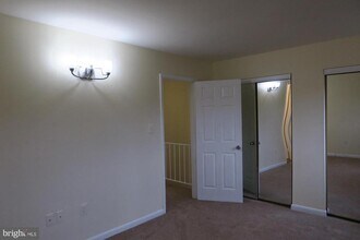 3514 Cranmer Mews in Woodbridge, VA - Building Photo - Building Photo