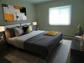 Chateau 100 in Winnipeg, MB - Building Photo - Building Photo