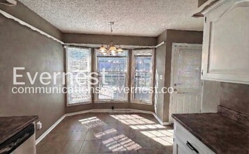 13002 Crystal Ave in Grandview, MO - Building Photo - Building Photo