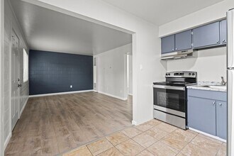 Gardner Street in Reno, NV - Foto de edificio - Interior Photo