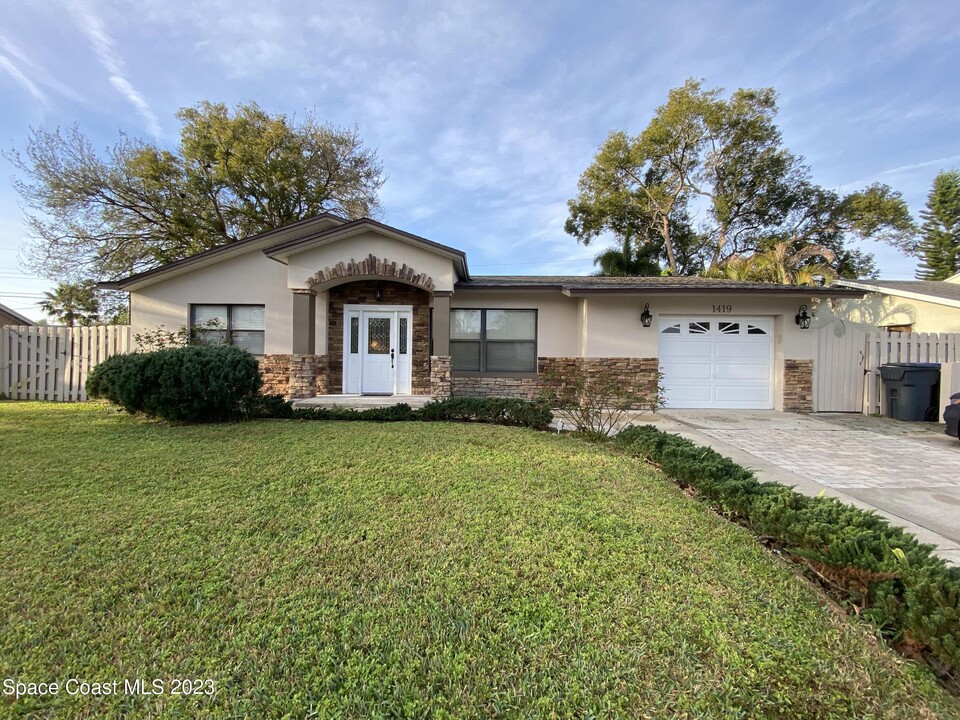 1419 Guldahl Dr in Titusville, FL - Building Photo