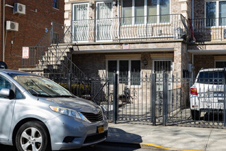 204 Bay 29th St in Brooklyn, NY - Foto de edificio - Building Photo