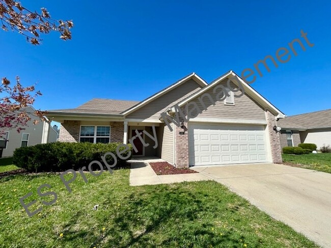 2132 Rossington Ln in Indianapolis, IN - Building Photo - Building Photo