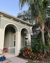 13334 Palmera Vista Dr in Riverview, FL - Building Photo - Building Photo