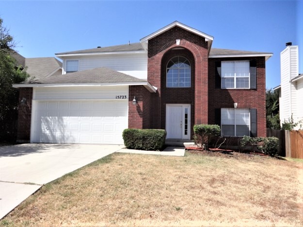 15723 Knollpine in San Antonio, TX - Building Photo