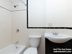 44 Garden St, Unit 3 in Boston, MA - Building Photo - Building Photo