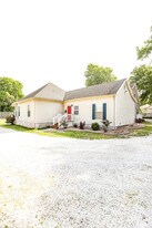 614 W Mount Vernon St, Unit B in Springfield, MO - Foto de edificio - Building Photo