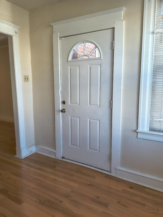 616 E Wyoming Ave in Philadelphia, PA - Building Photo