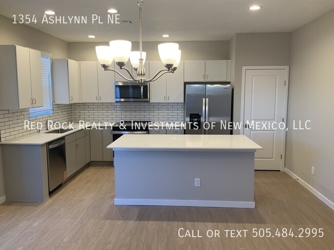 1354 Ashlynn Pl in Rio Rancho, NM - Building Photo - Building Photo