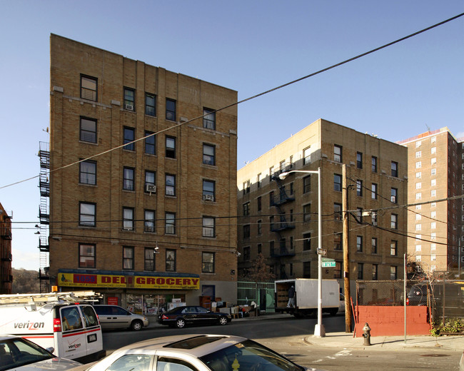 1055 Dr Martin L King Jr Blvd in Bronx, NY - Building Photo - Building Photo