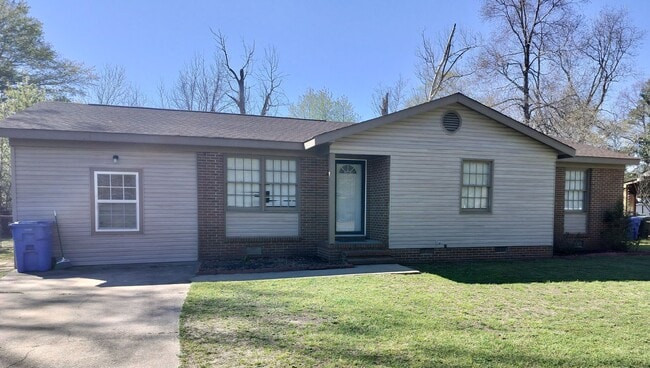 property at 1122 Barwin Dr