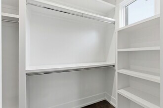 1708B 15th Ave S in Nashville, TN - Building Photo - Building Photo