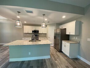 129 Glades Dr in Rotonda West, FL - Building Photo - Building Photo