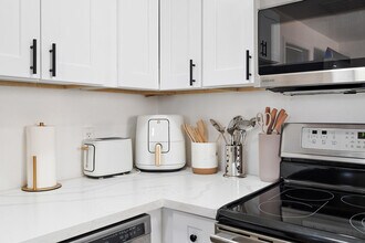 5233 N 23rd Ave, Unit SI ID1244339P in Phoenix, AZ - Foto de edificio - Building Photo