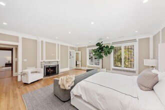 85 Fagan Dr in Hillsborough, CA - Building Photo - Building Photo