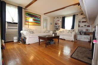165 Lynn Fells Pkwy in Melrose, MA - Building Photo - Building Photo