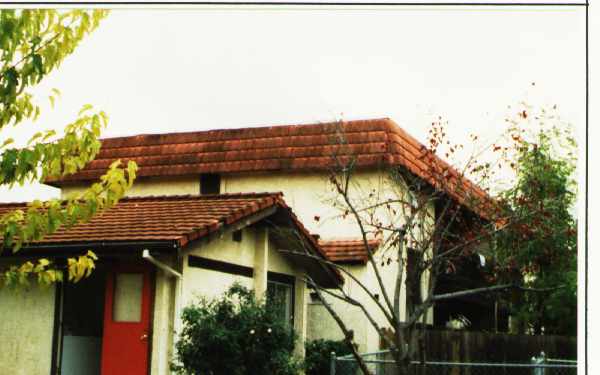 1118 Eureka Ln in Concord, CA - Foto de edificio