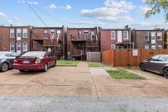 3831 McRee Ave in St. Louis, MO - Building Photo - Building Photo