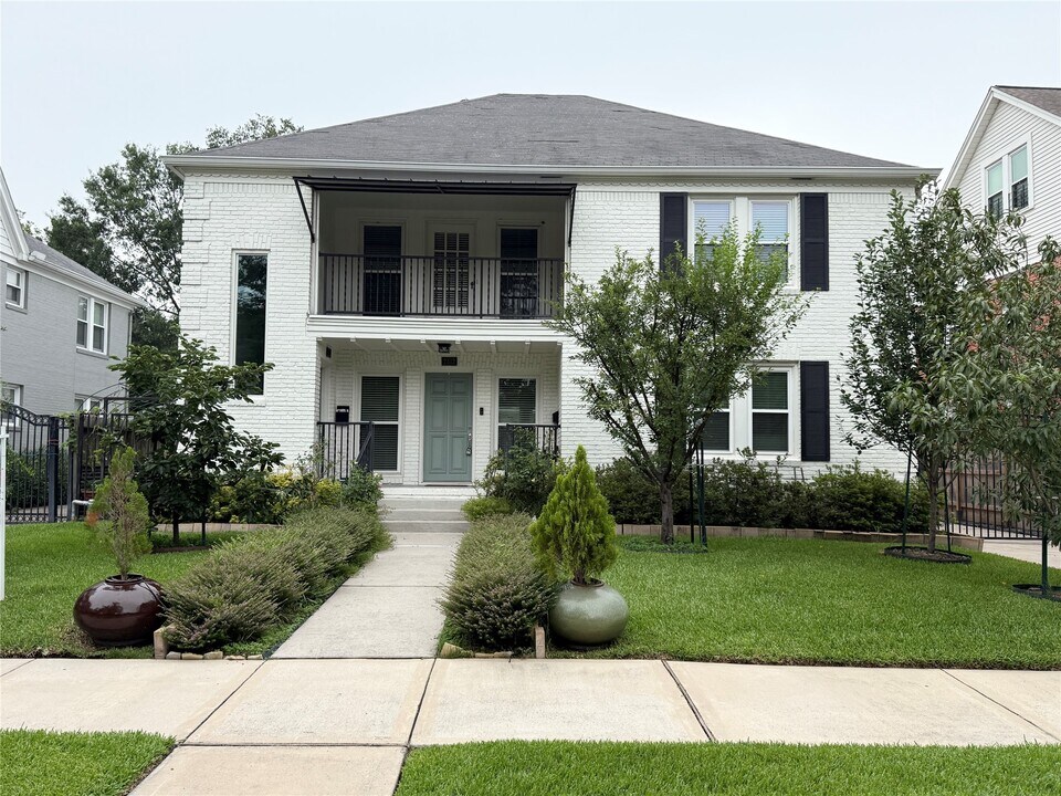 2312 Watts St in Houston, TX - Building Photo