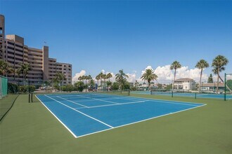 6035 Sea Ranch Dr, Unit 306 in Hudson, FL - Foto de edificio - Building Photo