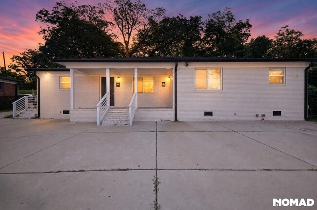 property at 1007 Grant St