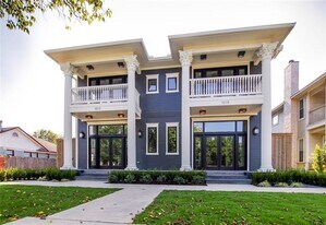 1019 N Bishop Ave in Dallas, TX - Building Photo