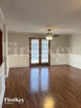 1484 Sugar Maple Ct in Lilburn, GA - Building Photo - Building Photo