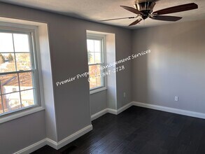 208 Bonnie Brae Dr in Moon Township, PA - Building Photo - Building Photo