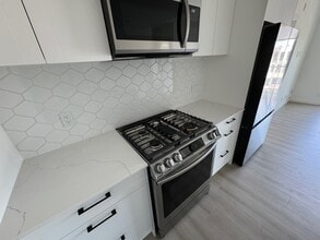 20077 84 Av in Langley, BC - Building Photo - Building Photo