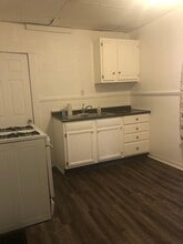 2202 Raspberry St in Erie, PA - Building Photo - Building Photo