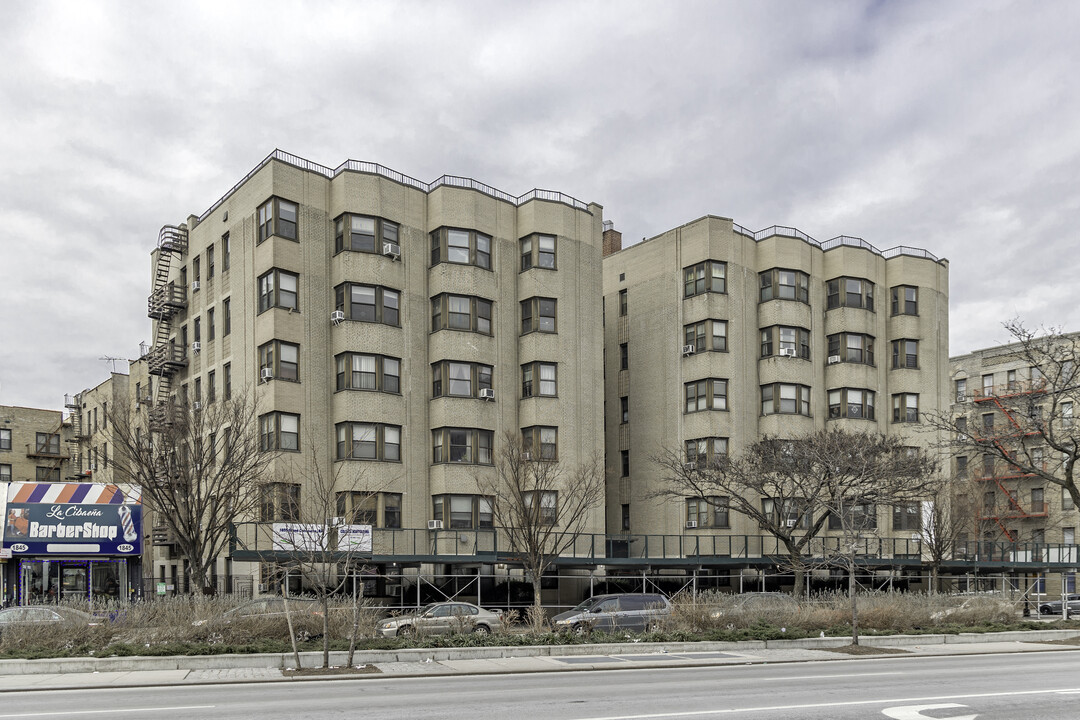 1855 Grand Concourse in Bronx, NY - Building Photo