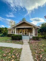 6029 Lockard Ave in Cincinnati, OH - Building Photo