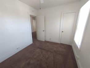3460 Haines Rd N in St. Petersburg, FL - Building Photo - Building Photo