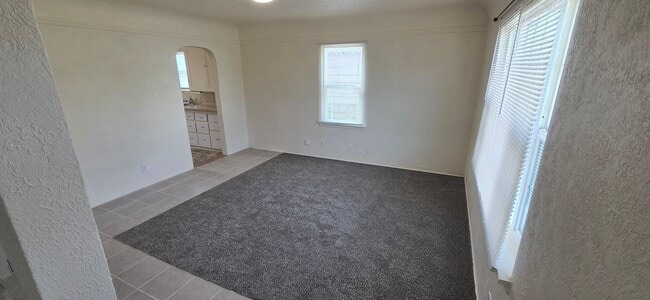 2518 Applegate Ave in Klamath Falls, OR - Building Photo - Building Photo