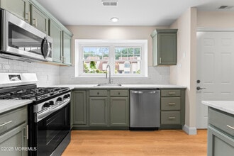 140 Westchester Dr in Little Egg Harbor Township, NJ - Building Photo - Building Photo