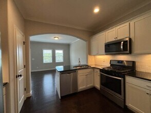 4242 Lennox Dr in Birmingham, AL - Building Photo - Building Photo
