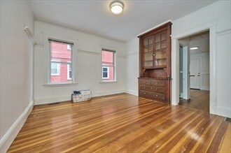 14 Malvern Ave, Unit 14L in Somerville, MA - Building Photo - Building Photo